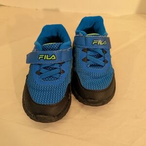 Fila Toddler Boy Acumen Viz Running Shoes in Size 7